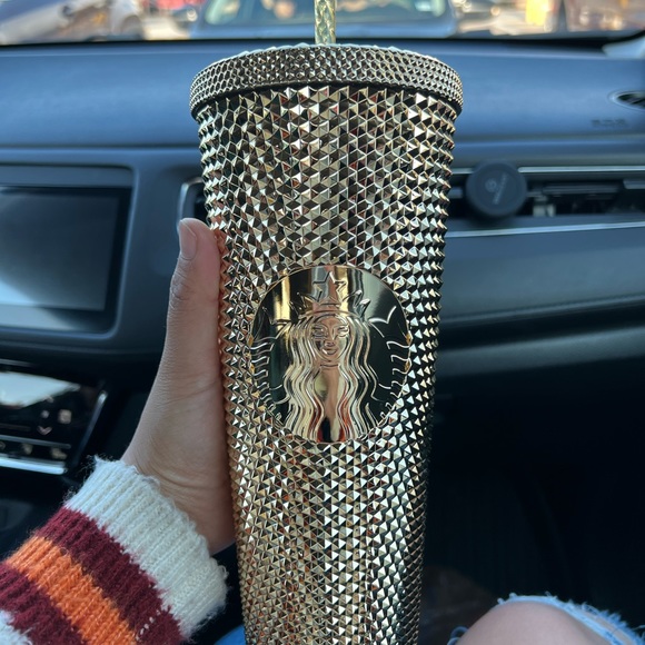 New 2022 GOLD Studded Starbucks Tumbler. - Picture 5 of 12
